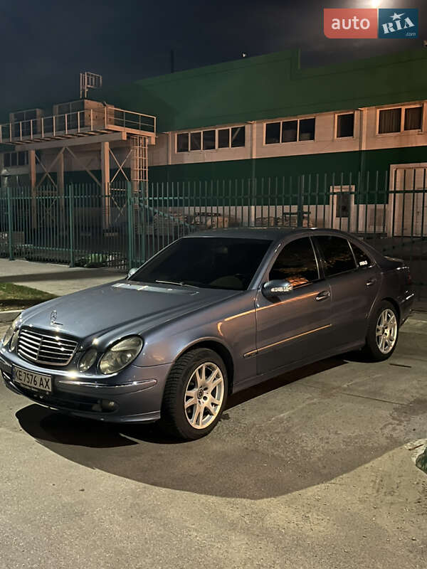 Mercedes-Benz E-Class 2002 Mercedes-Benz E-Class 2002