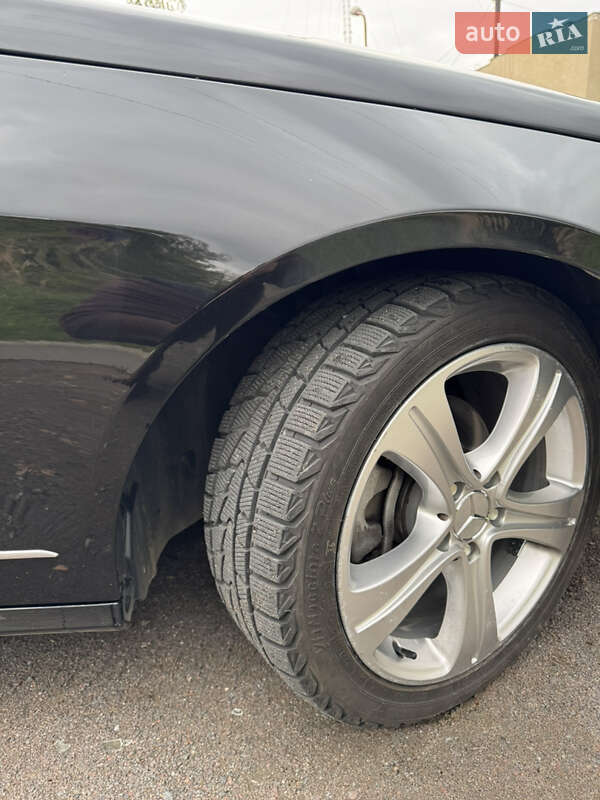 Седан Mercedes-Benz E-Class 2010 в Львові фото 10 Седан Mercedes-Benz E-Class 2010 в Львові