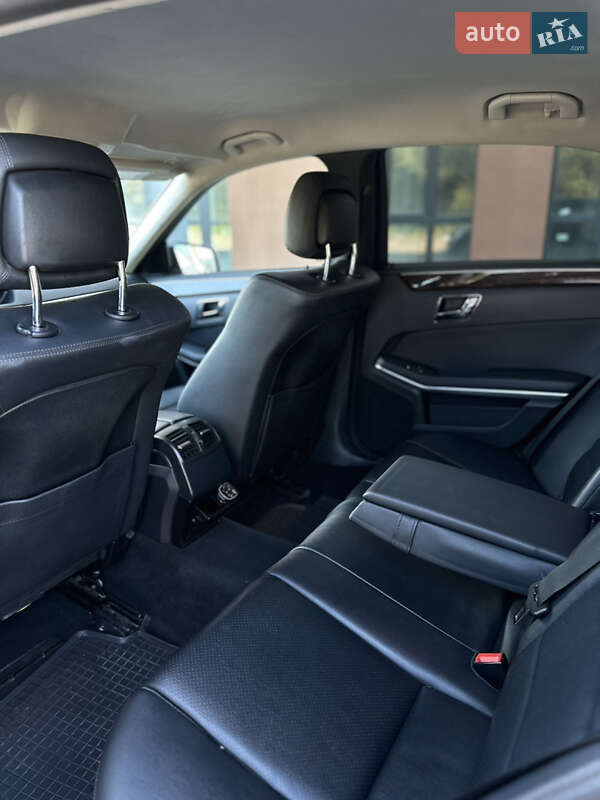 Седан Mercedes-Benz E-Class 2010 в Львові фото 16 Седан Mercedes-Benz E-Class 2010 в Львові
