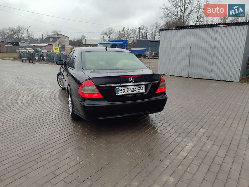Седан Mercedes-Benz E-Class 2009 в Каменец-Подольском