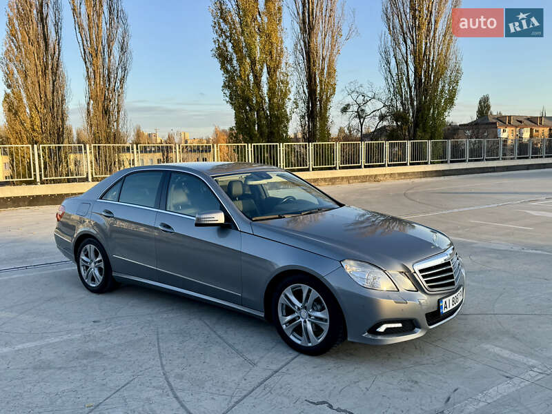 Седан Mercedes-Benz E-Class 2010 в Киеве фото 18 Седан Mercedes-Benz E-Class 2010 в Киеве