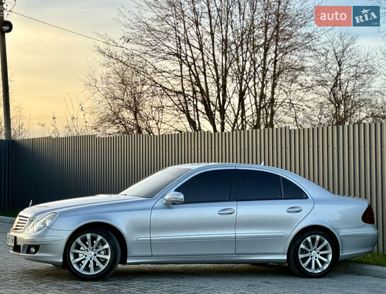 Седан Mercedes-Benz E-Class 2007 в Львові фото 65 Седан Mercedes-Benz E-Class 2007 в Львові