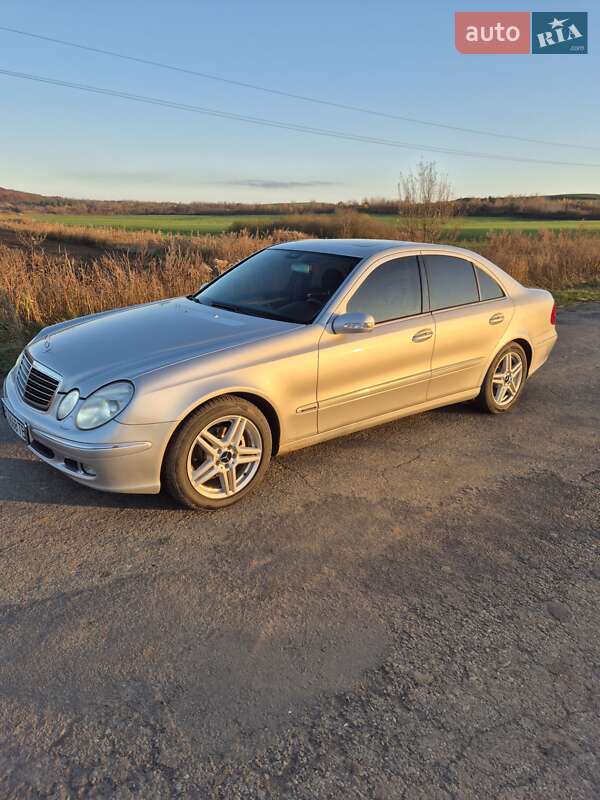 Седан Mercedes-Benz E-Class 2002 в Львові фото 3 Седан Mercedes-Benz E-Class 2002 в Львові