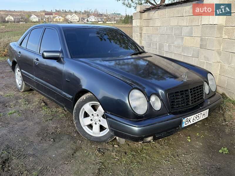 Седан Mercedes-Benz E-Class 1998 в Дубні фото 8 Седан Mercedes-Benz E-Class 1998 в Дубні