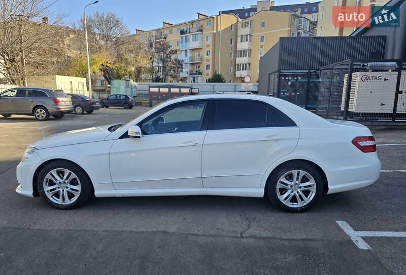 Седан Mercedes-Benz E-Class 2012 в Одесі фото 9 Седан Mercedes-Benz E-Class 2012 в Одесі