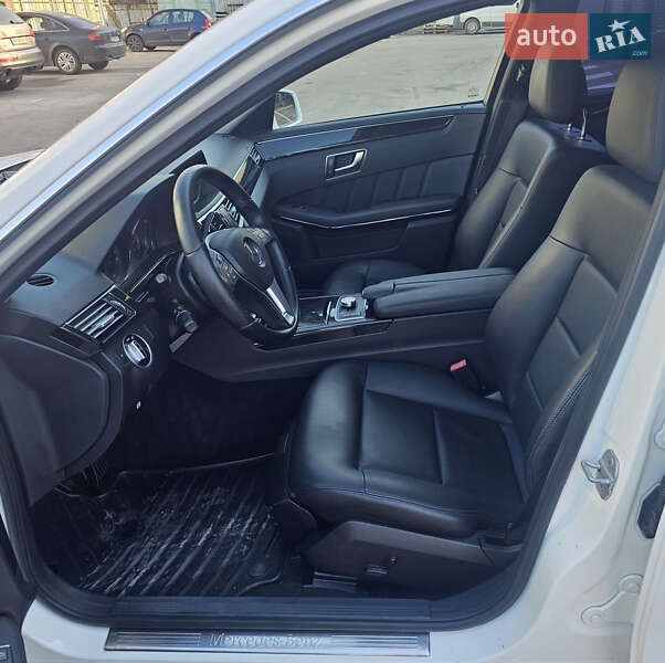Седан Mercedes-Benz E-Class 2012 в Одесі фото 14 Седан Mercedes-Benz E-Class 2012 в Одесі
