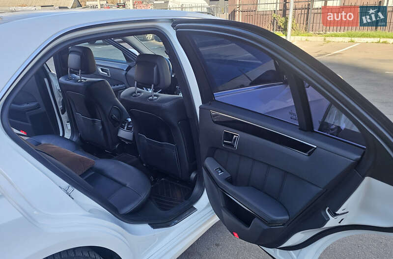 Седан Mercedes-Benz E-Class 2012 в Одесі фото 19 Седан Mercedes-Benz E-Class 2012 в Одесі