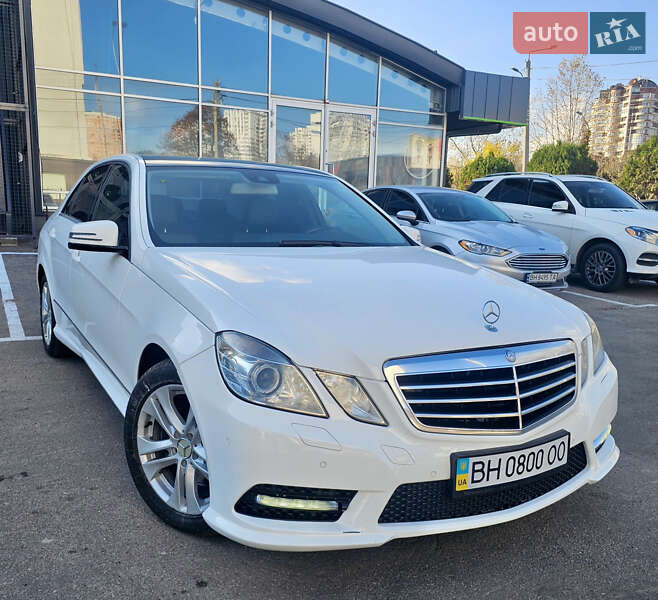 Седан Mercedes-Benz E-Class 2012 в Одесі фото 37 Седан Mercedes-Benz E-Class 2012 в Одесі