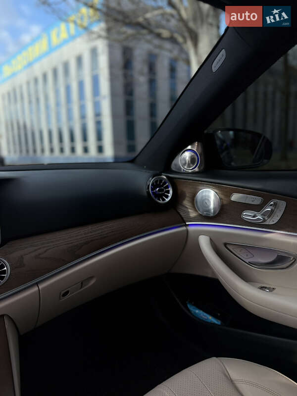 Седан Mercedes-Benz E-Class 2018 в Кривому Розі фото 17 Седан Mercedes-Benz E-Class 2018 в Кривому Розі