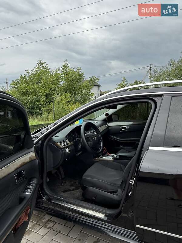Універсал Mercedes-Benz E-Class 2010 в Володимирі