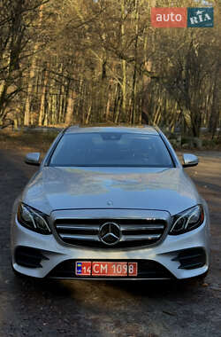 Седан Mercedes-Benz E-Class 2018 в Львові