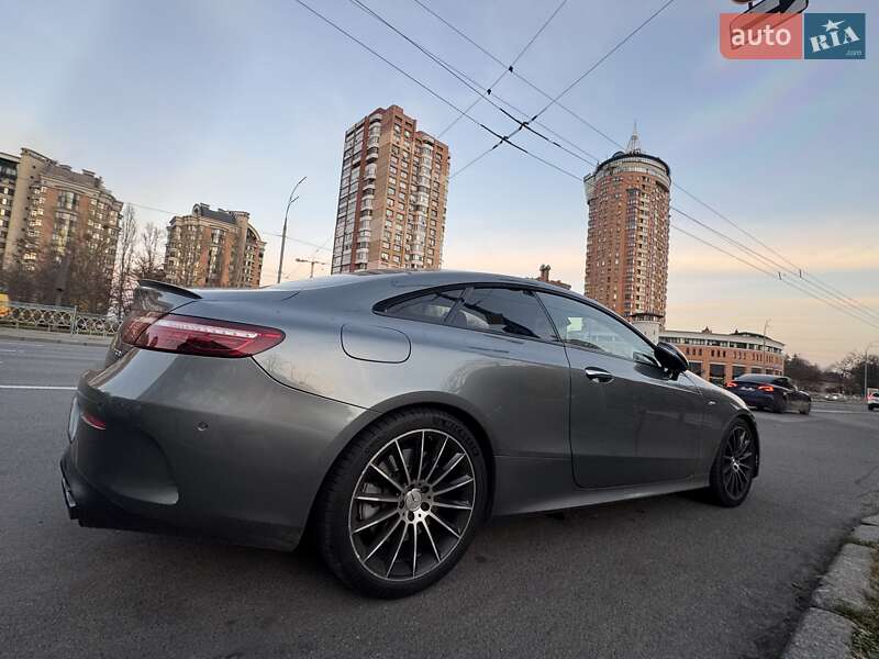 Купе Mercedes-Benz E-Class 2020 в Киеве фото Купе Mercedes-Benz E-Class 2020 в Киеве