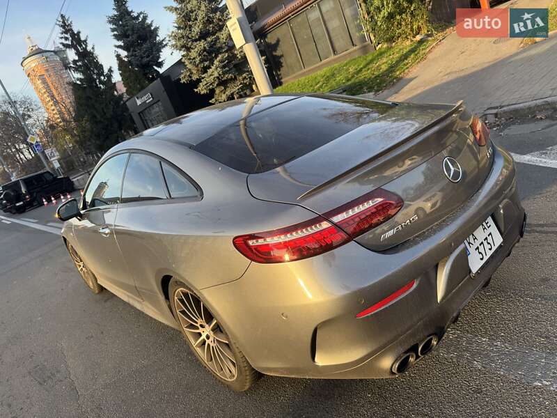 Купе Mercedes-Benz E-Class 2020 в Киеве фото 20 Купе Mercedes-Benz E-Class 2020 в Киеве