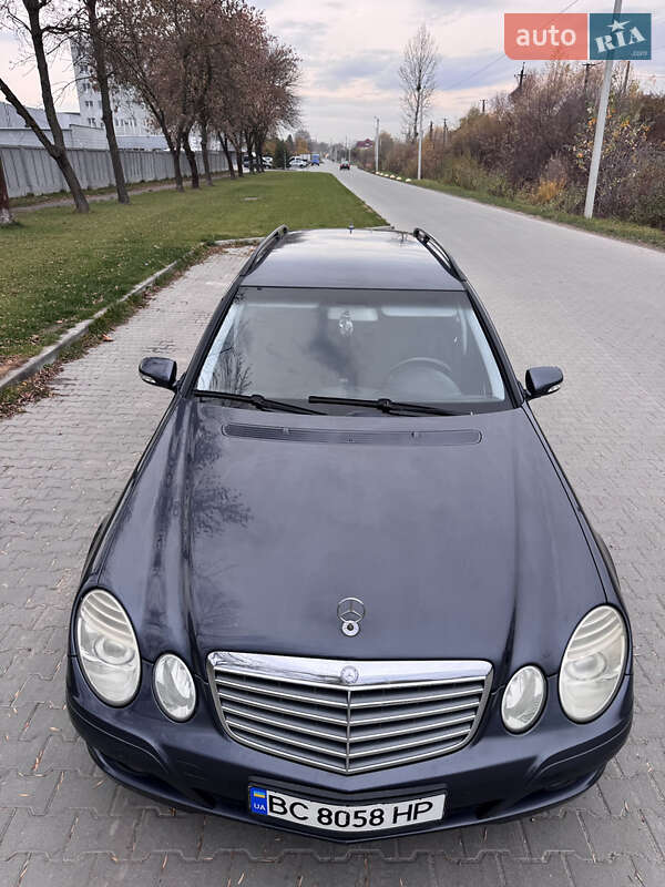 Mercedes-Benz E-Class 2009 Mercedes-Benz E-Class 2009