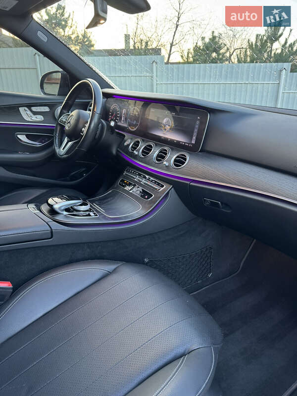 Седан Mercedes-Benz E-Class 2019 в Львове фото 15 Седан Mercedes-Benz E-Class 2019 в Львове