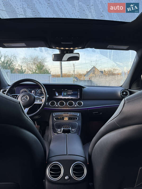 Седан Mercedes-Benz E-Class 2019 в Львове фото 28 Седан Mercedes-Benz E-Class 2019 в Львове
