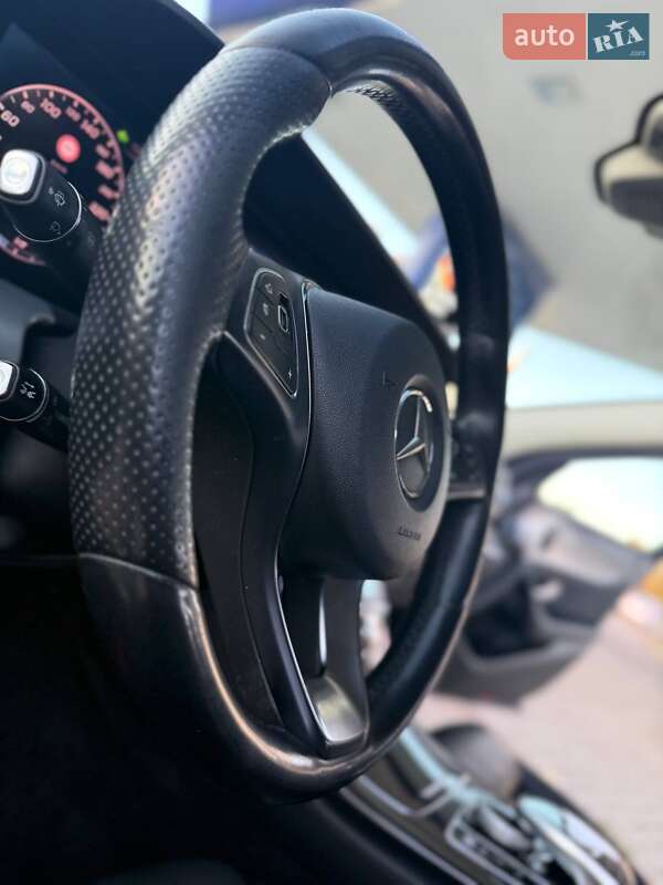 Седан Mercedes-Benz E-Class 2017 в Самборе фото 44 Седан Mercedes-Benz E-Class 2017 в Самборе
