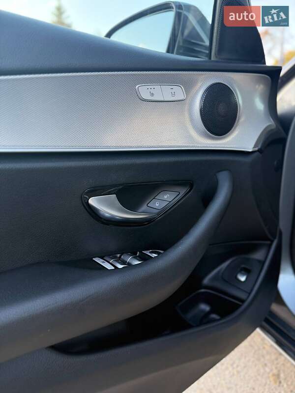 Седан Mercedes-Benz E-Class 2017 в Самборе фото 45 Седан Mercedes-Benz E-Class 2017 в Самборе