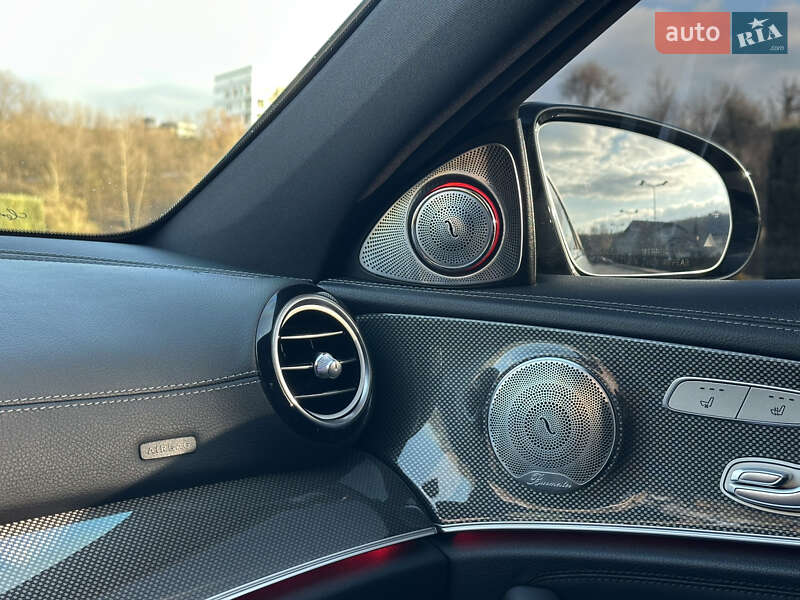 Седан Mercedes-Benz E-Class 2017 в Днепре