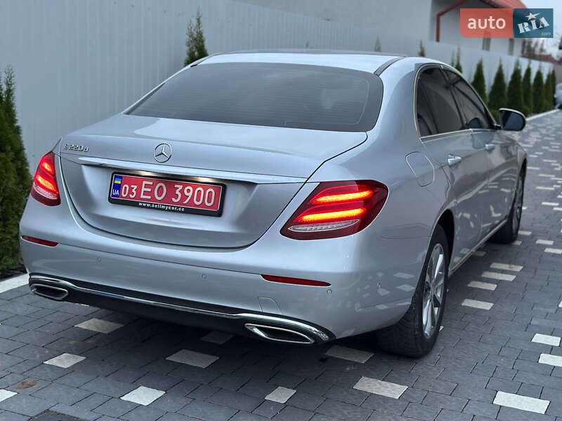 Седан Mercedes-Benz E-Class 2017 в Ужгороді фото 4 Седан Mercedes-Benz E-Class 2017 в Ужгороді
