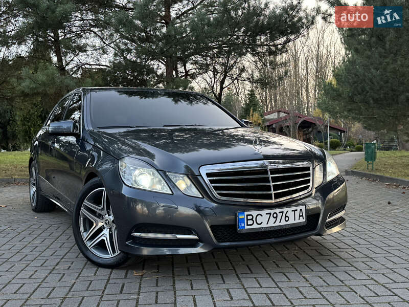 Седан Mercedes-Benz E-Class 2012 в Дрогобыче