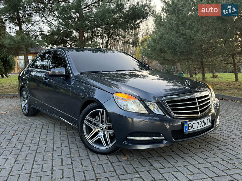 Седан Mercedes-Benz E-Class 2012 в Дрогобыче