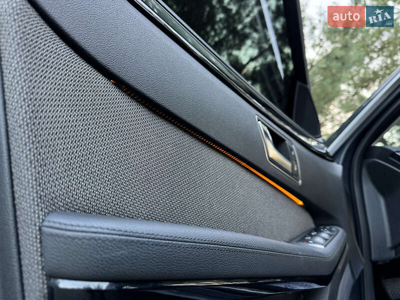 Седан Mercedes-Benz E-Class 2012 в Дрогобыче