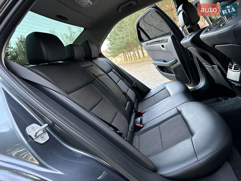 Седан Mercedes-Benz E-Class 2012 в Дрогобыче