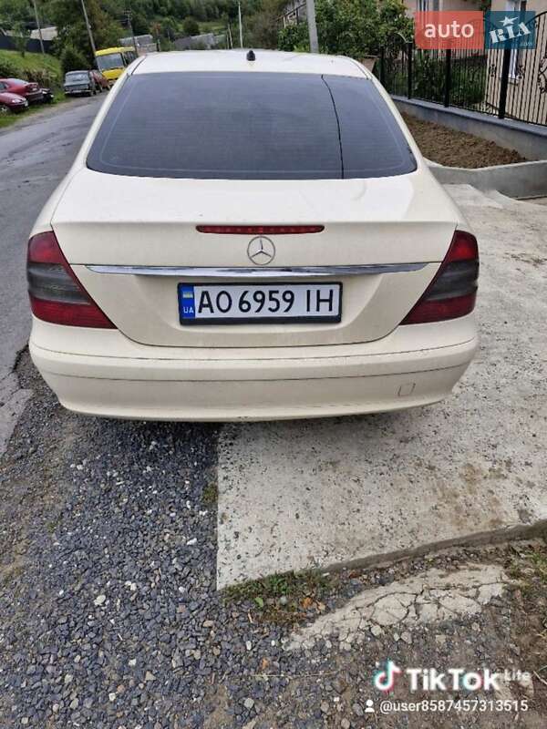 Седан Mercedes-Benz E-Class 2007 в Поляні фото 7 Седан Mercedes-Benz E-Class 2007 в Поляні