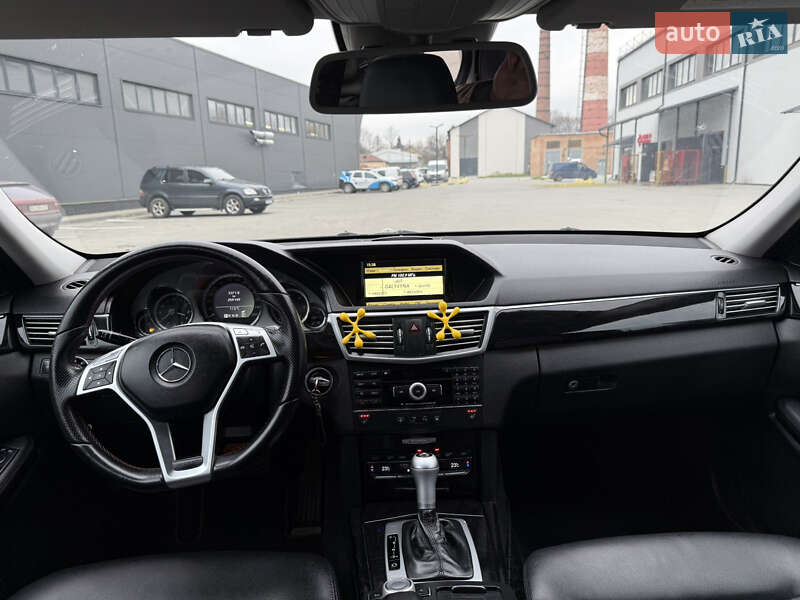 Седан Mercedes-Benz E-Class 2011 в Бориславі фото 25 Седан Mercedes-Benz E-Class 2011 в Бориславі