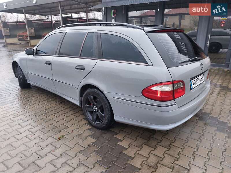 Универсал Mercedes-Benz E-Class 2003 в Иршаве