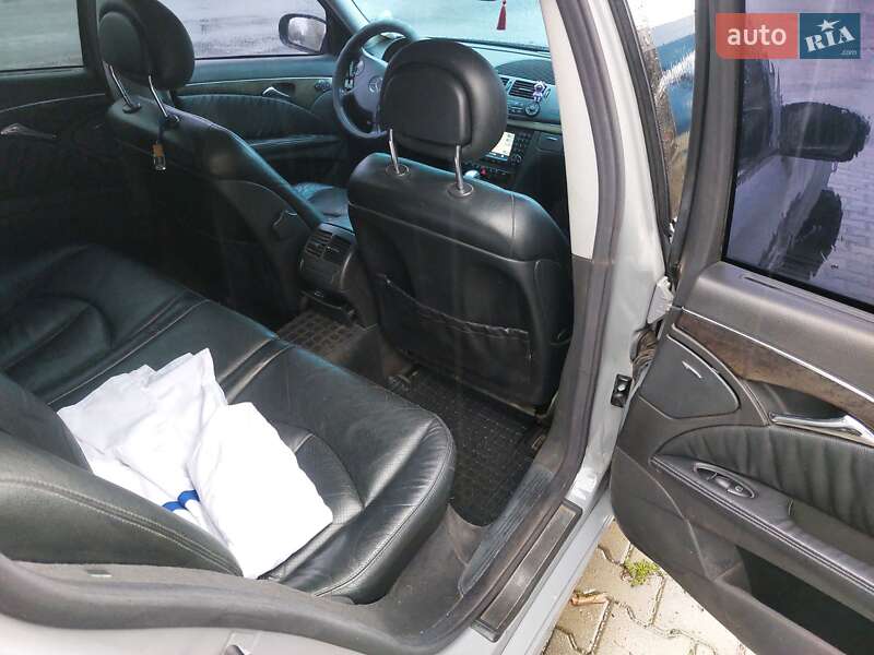 Универсал Mercedes-Benz E-Class 2003 в Иршаве