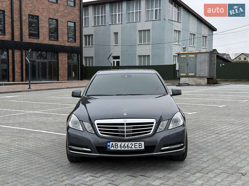 Седан Mercedes-Benz E-Class 2011 в Вінниці фото 2 Седан Mercedes-Benz E-Class 2011 в Вінниці
