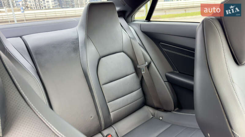 Купе Mercedes-Benz E-Class 2015 в Києві фото 38 Купе Mercedes-Benz E-Class 2015 в Києві
