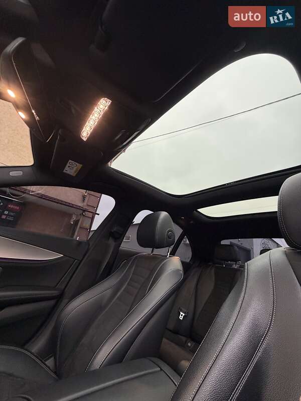 Седан Mercedes-Benz E-Class 2017 в Киеве