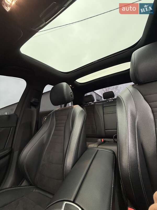 Седан Mercedes-Benz E-Class 2017 в Киеве