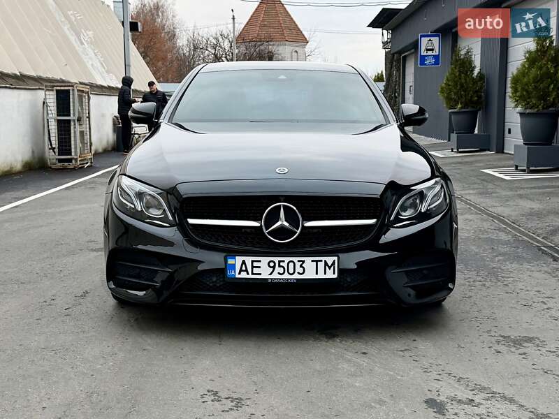 Седан Mercedes-Benz E-Class 2017 в Дніпрі фото 3 Седан Mercedes-Benz E-Class 2017 в Дніпрі