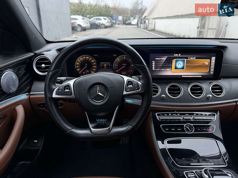 Седан Mercedes-Benz E-Class 2017 в Дніпрі фото 12 Седан Mercedes-Benz E-Class 2017 в Дніпрі