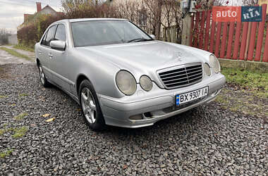 Седан Mercedes-Benz E-Class 2000 в Хмельницком