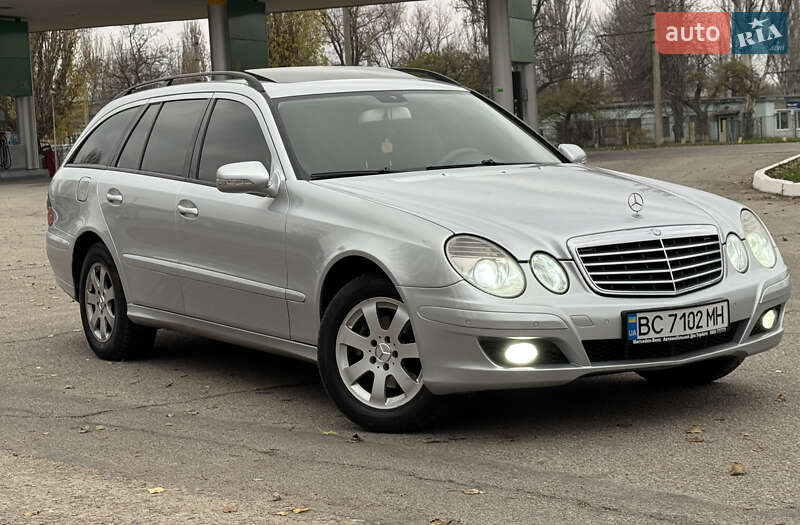 Универсал Mercedes-Benz E-Class 2008 в Запорожье