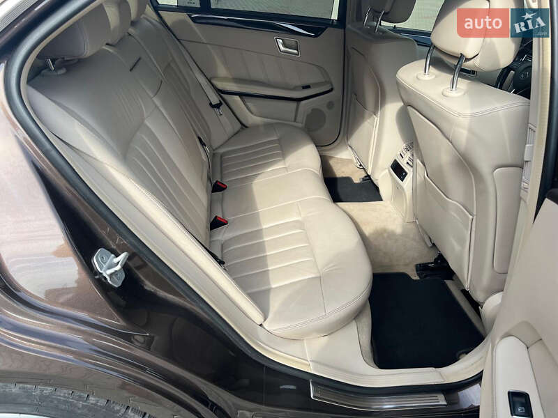 Седан Mercedes-Benz E-Class 2014 в Коломые фото 19 Седан Mercedes-Benz E-Class 2014 в Коломые