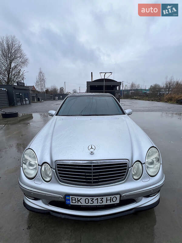 Седан Mercedes-Benz E-Class 2003 в Ратным фото 2 Седан Mercedes-Benz E-Class 2003 в Ратным