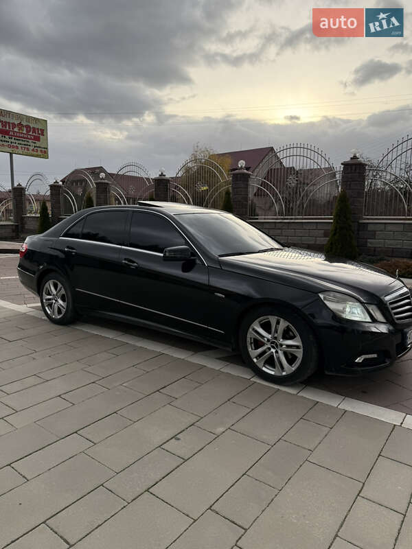 Седан Mercedes-Benz E-Class 2009 в Богородчанах