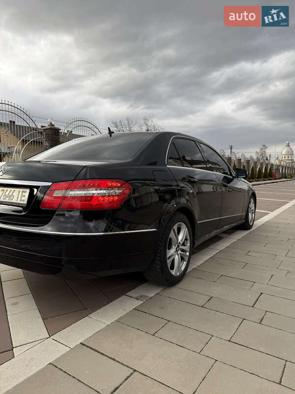 Седан Mercedes-Benz E-Class 2009 в Богородчанах
