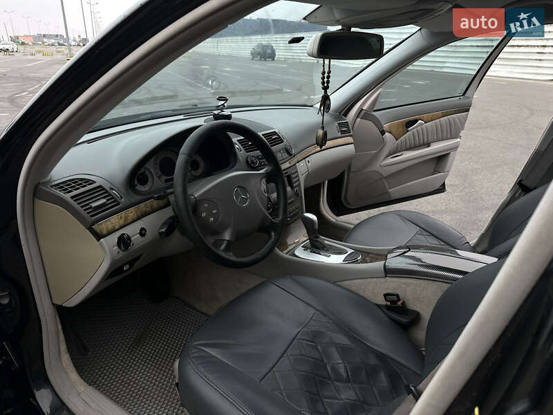 Седан Mercedes-Benz E-Class 2005 в Львове фото 13 Седан Mercedes-Benz E-Class 2005 в Львове