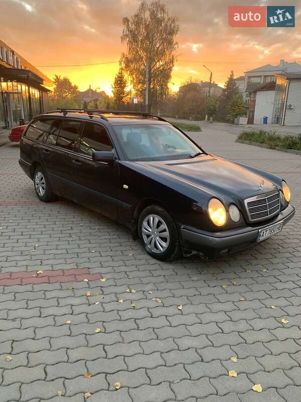 Универсал Mercedes-Benz E-Class 1998 в Заболотове фото 10 Универсал Mercedes-Benz E-Class 1998 в Заболотове