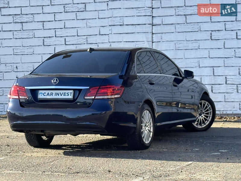 Седан Mercedes-Benz E-Class 2015 в Киеве