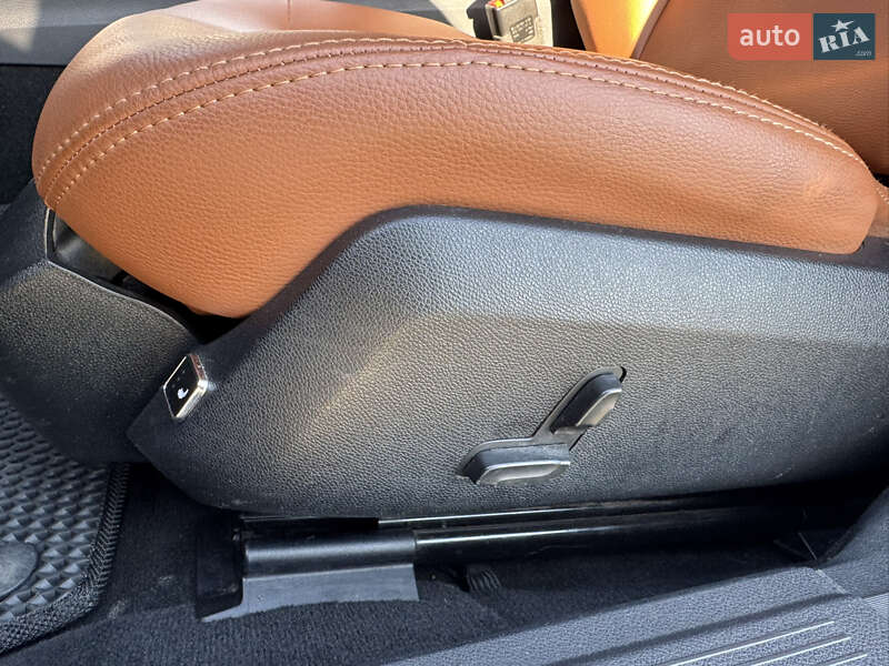 Седан Mercedes-Benz E-Class 2015 в Киеве