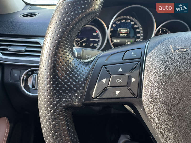 Седан Mercedes-Benz E-Class 2015 в Киеве