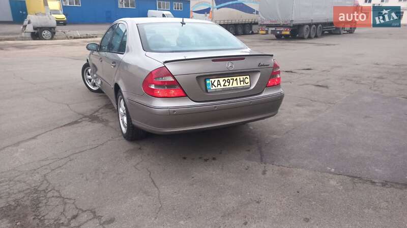 Седан Mercedes-Benz E-Class 2002 в Києві фото 4 Седан Mercedes-Benz E-Class 2002 в Києві